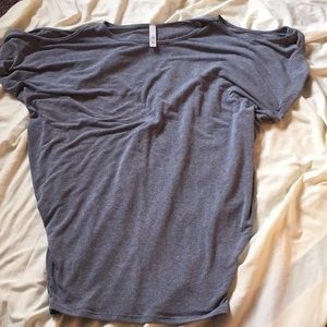 NWOT Jolie cold shoulder dolman top size large